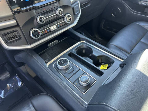 2023 Ford Expedition XLT