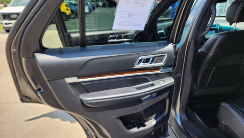 2017 Ford Explorer Limited