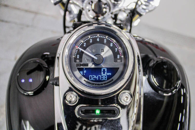 2010 Harley-Davidson Wide Glide