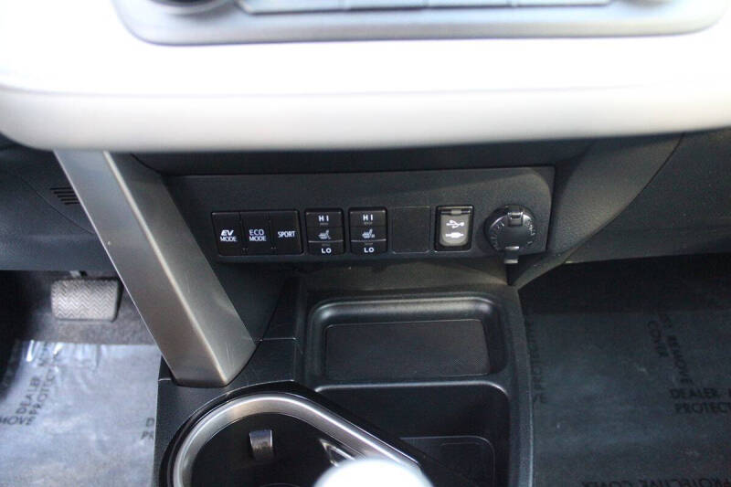 2017 Toyota RAV4 Hybrid Limited