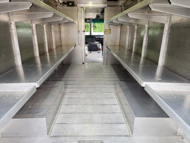 2020 Freightliner MT45 Chassis