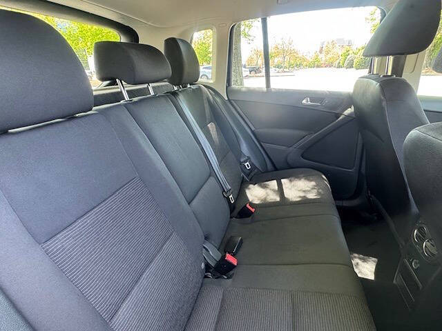 2014 Volkswagen Tiguan SE