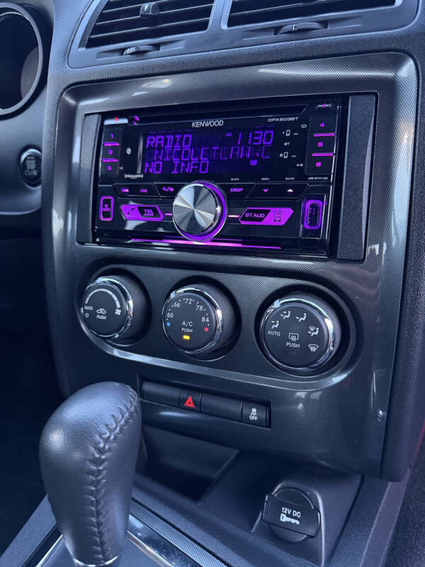 2012 Dodge Challenger SXT