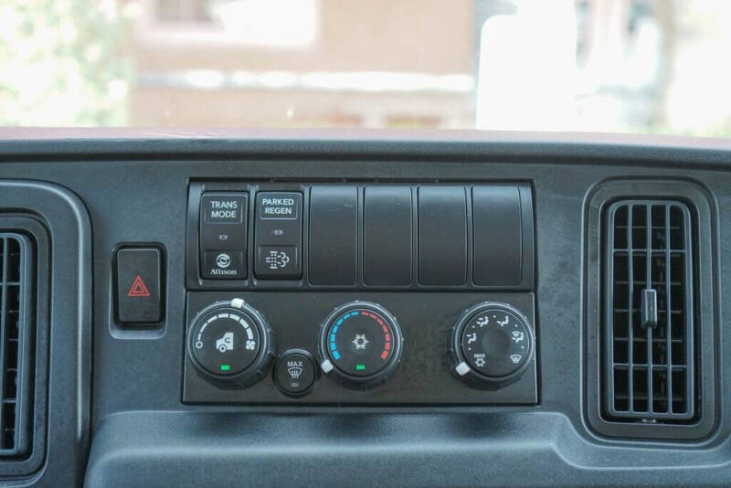 2020 International MV607