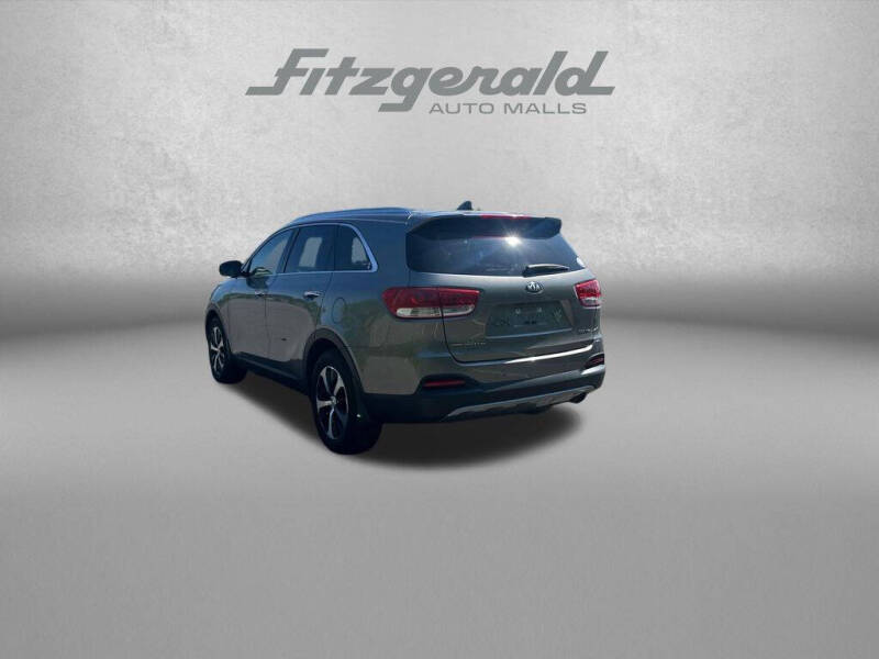 2017 Kia Sorento EX V6