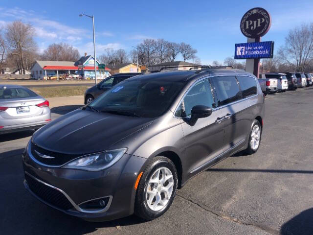 2018 Chrysler Pacifica Touring Plus
