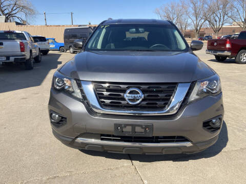 2017 Nissan Pathfinder SV
