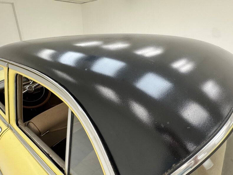 1954 Ford Crestline