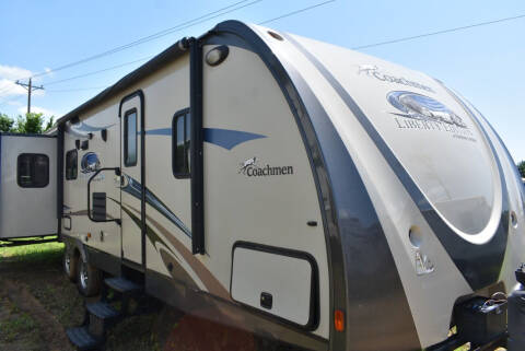 2013 Coachmen Freedom Express 29REDS