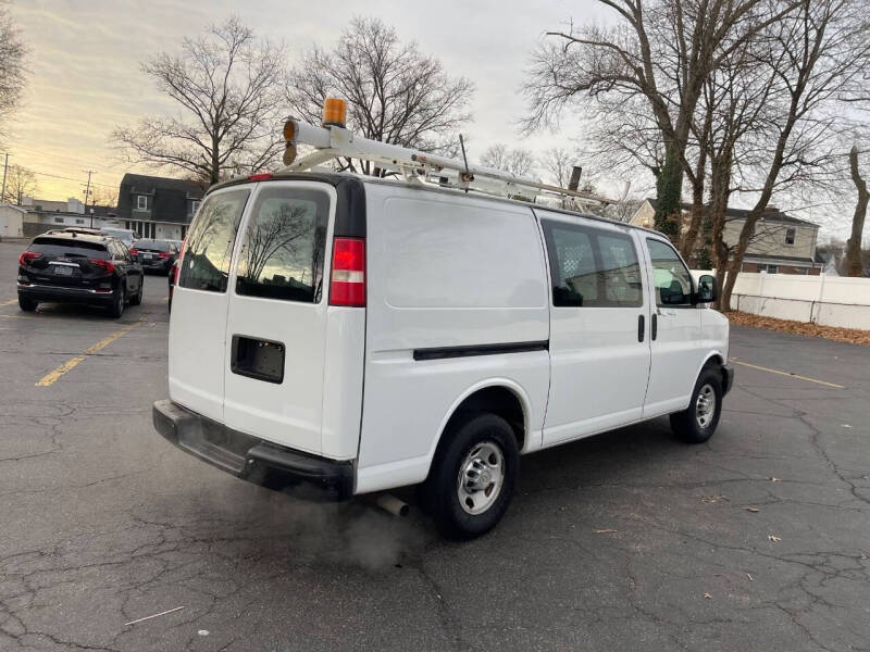 2011 Chevrolet Express 2500