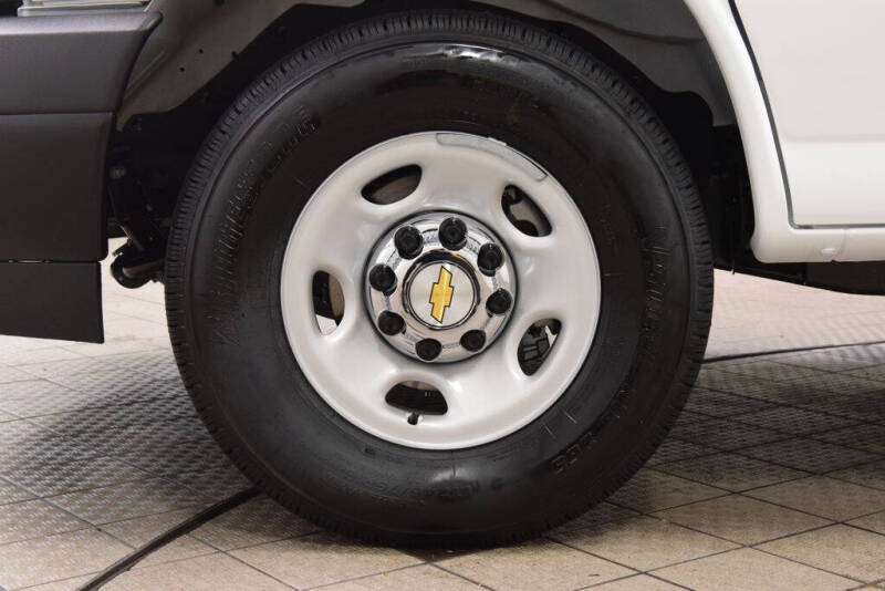 2026 Chevrolet Express 2500