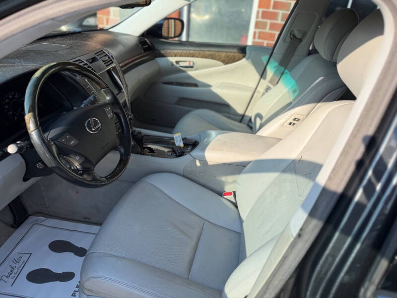 2007 Lexus LS 460