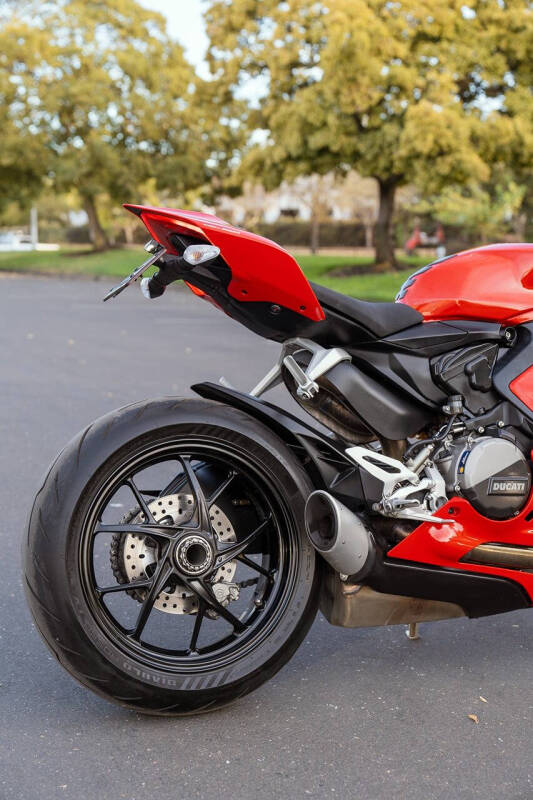 2020 Ducati V2 Superquadro Final Edition