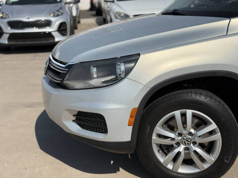 2012 Volkswagen Tiguan S