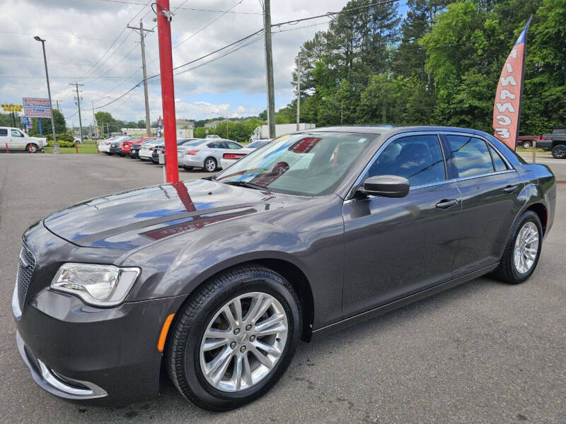 Used 2017 Chrysler 300 Limited with VIN 2C3CCAAG9HH538455 for sale in Kingsport, TN