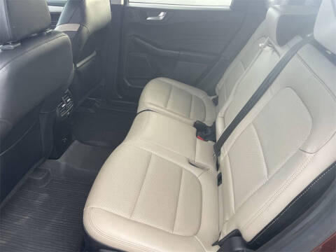 2021 Ford Escape Hybrid SEL