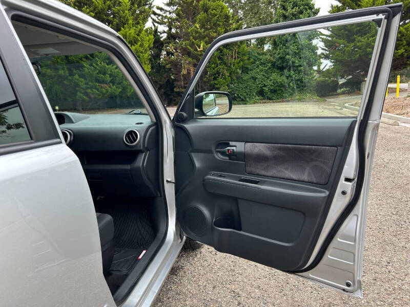 2014 Scion xB