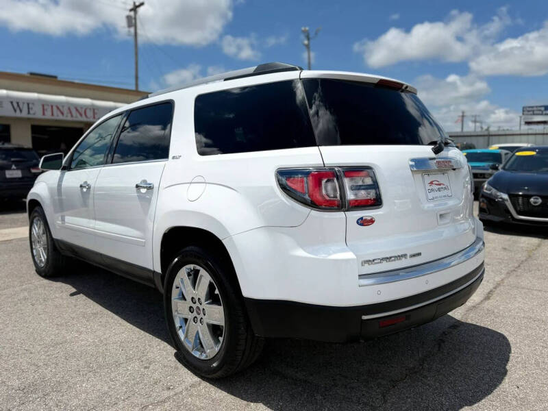2017 GMC Acadia Limited