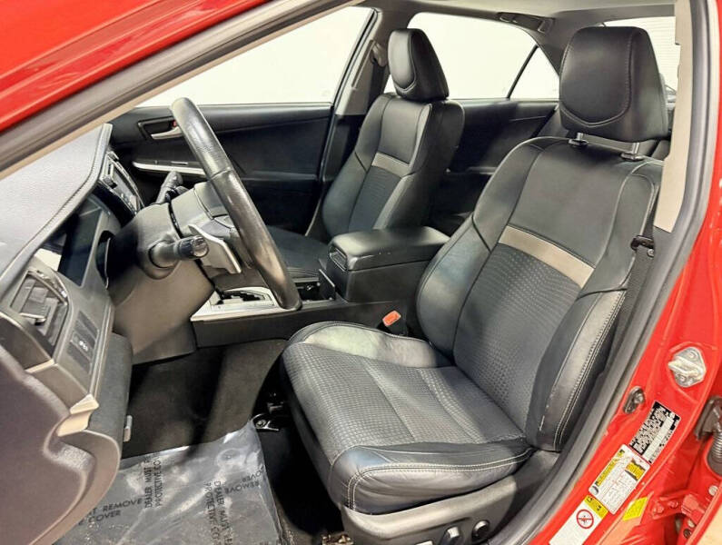 2012 Toyota Camry SE