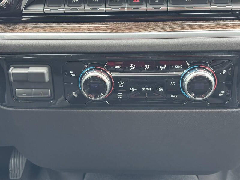 2026 GMC Sierra 1500 Elevation Standard