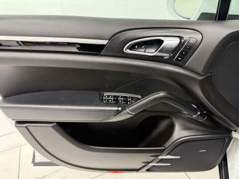 2015 Porsche Cayenne S