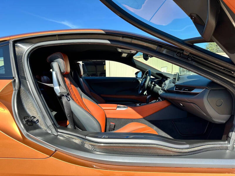 2019 BMW i8