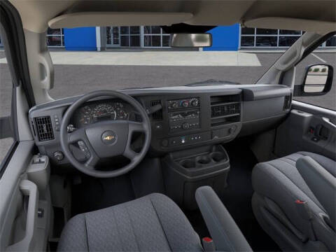 2025 Chevrolet Express 2500