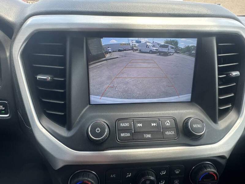 2019 GMC Acadia SLT-1