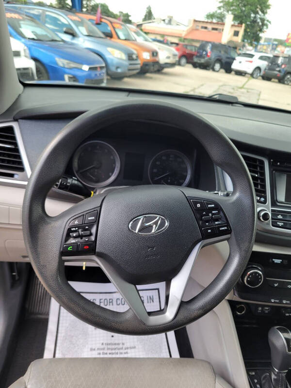 2017 Hyundai Tucson SE