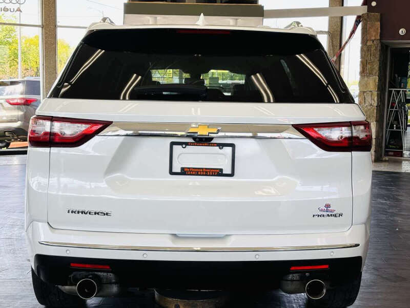 2020 Chevrolet Traverse Premier