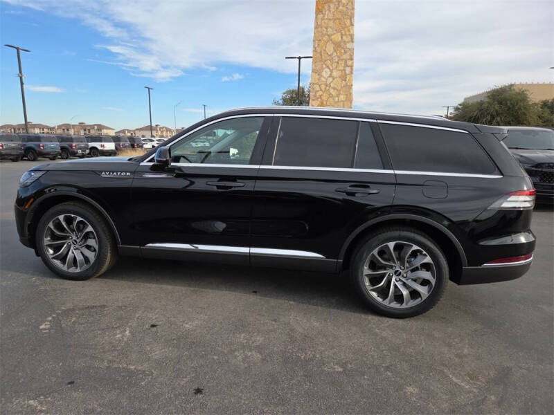 2025 Lincoln Aviator Reserve