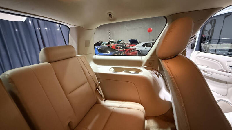 2013 Cadillac Escalade Luxury