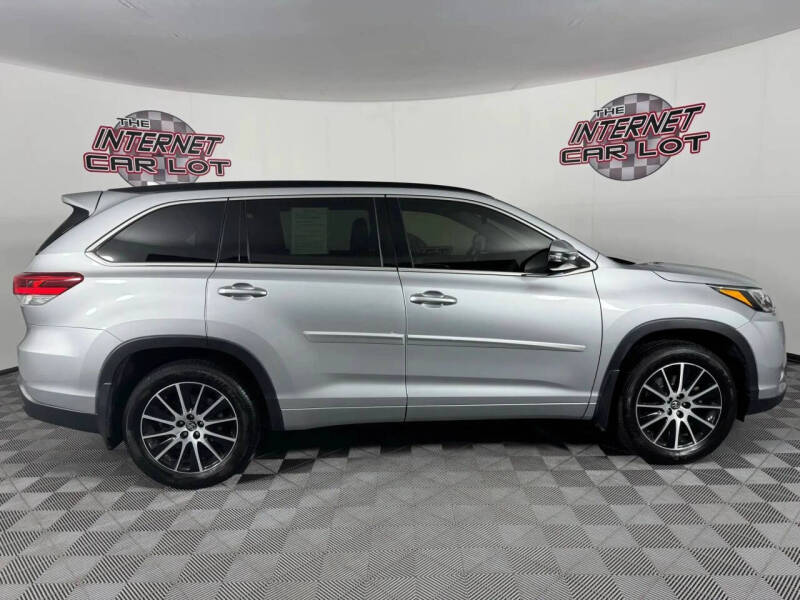 2017 Toyota Highlander