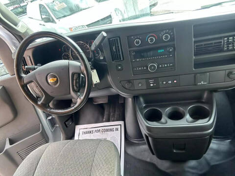 2020 Chevrolet Express 2500