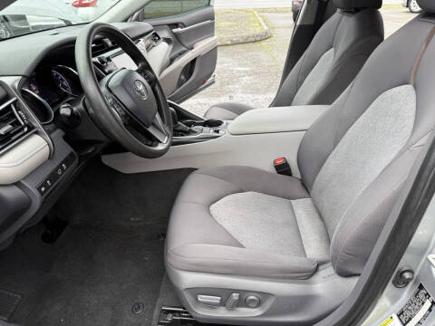 2020 Toyota Camry LE