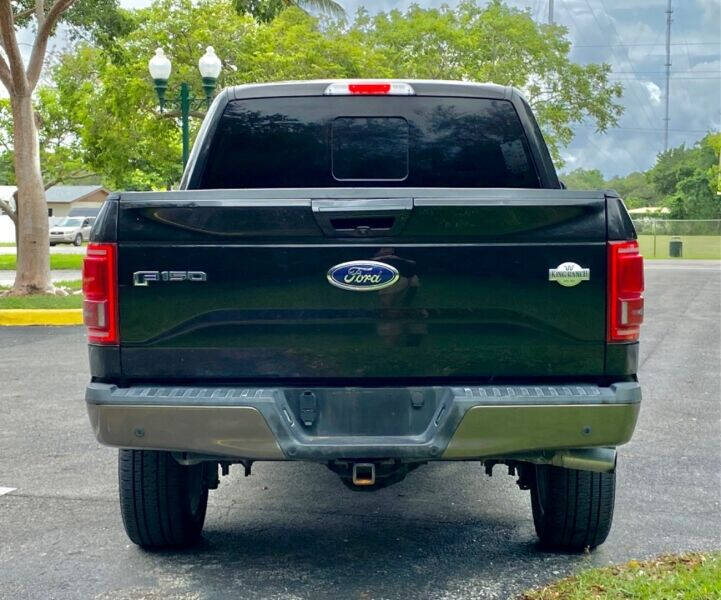 2015 Ford F-150 Pickup - $30,995