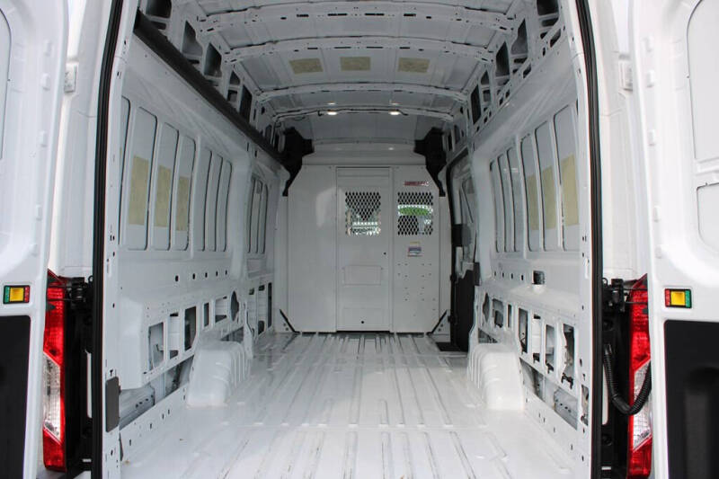 2025 Ford Transit 350