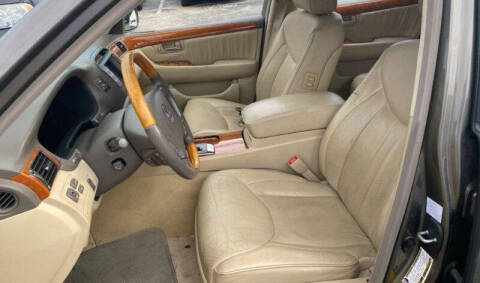 2004 Lexus LS 430