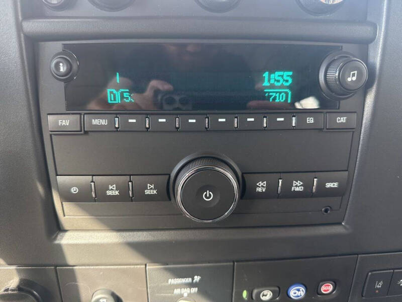 2025 Chevrolet Express 3500