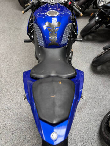 2009 Yamaha YZF-R1
