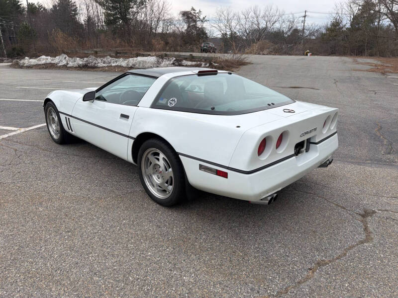 1990 Chevrolet Corvette - Photo 5