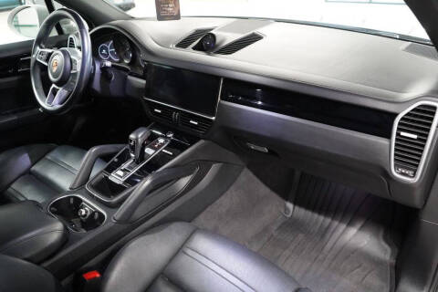 2020 Porsche Cayenne S