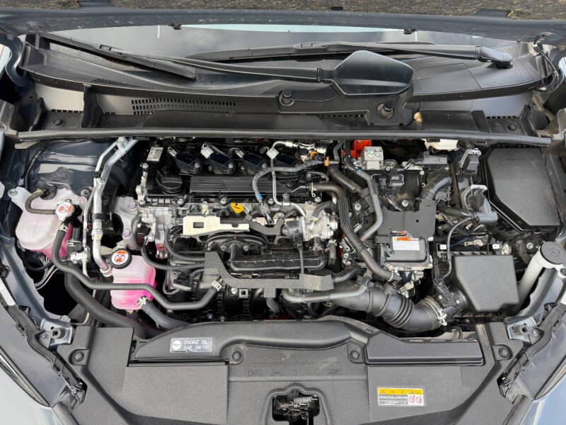 2024 Toyota Prius LE