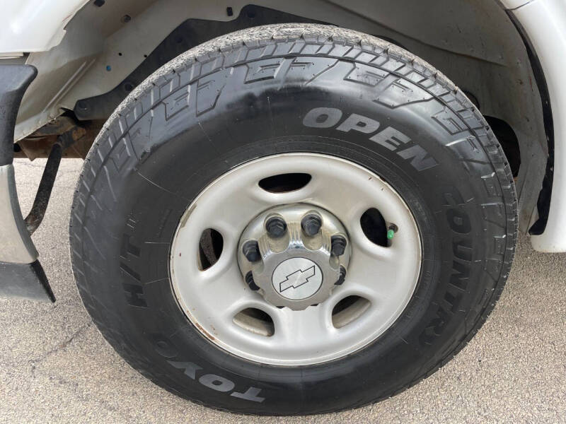 2017 Chevrolet Express LT 3500