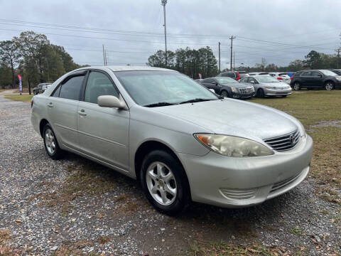 2005 Toyota Camry LE