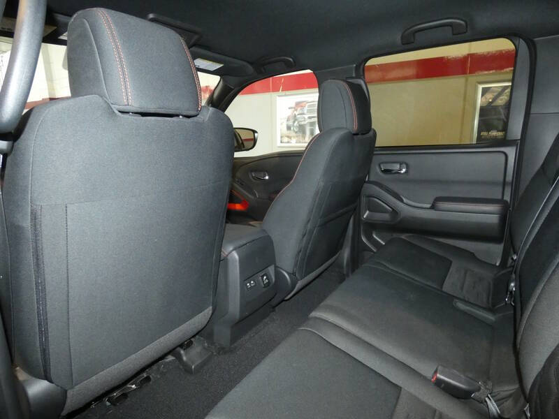 2023 Nissan Frontier