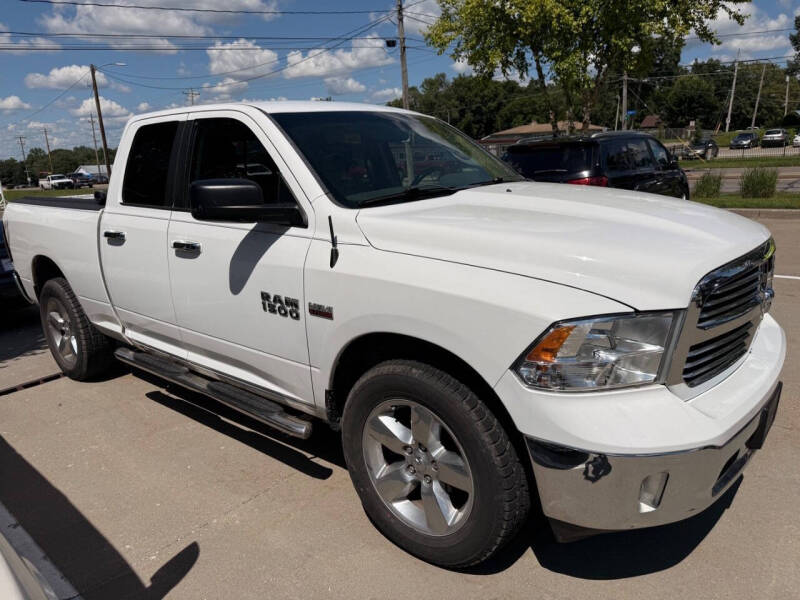 2015 RAM 1500 SLT