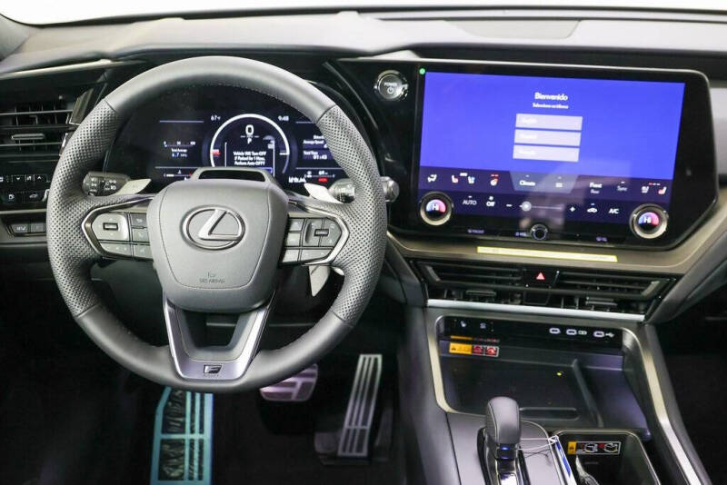 2026 Lexus TX 500h