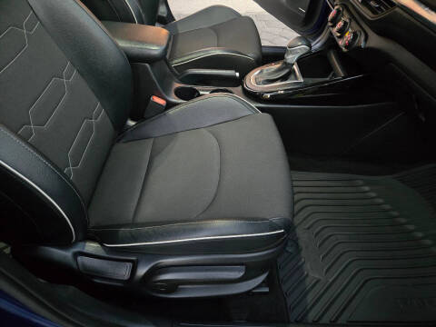 2021 Kia Forte GT Line