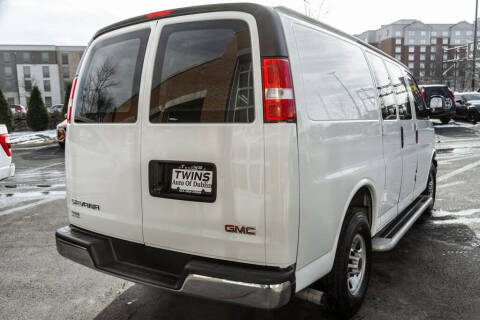 2023 GMC Savana 2500